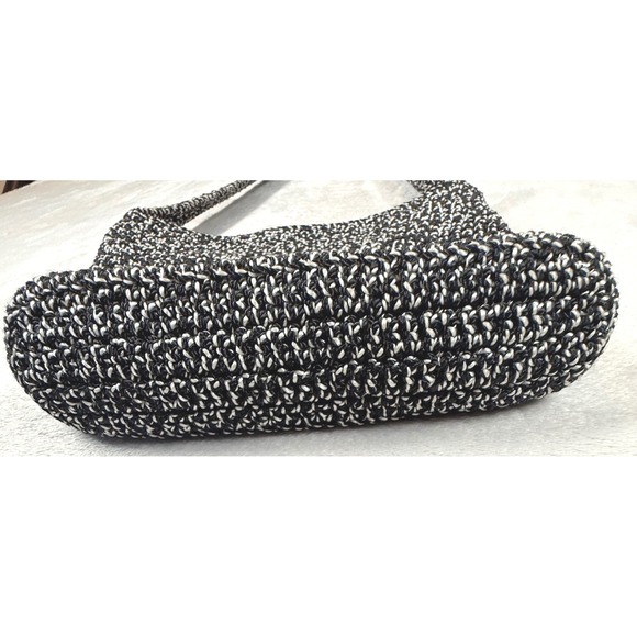 The Sak Crochet Crossbody VLS Bag Black White Hand Crochet Shoulder Small Purse - Picture 7 of 15